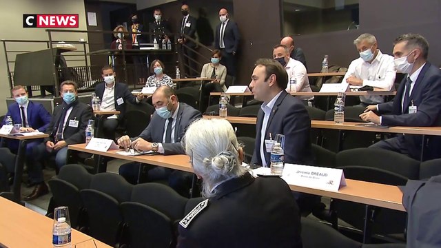 Face aux agressions, le RAID forme les élus locaux