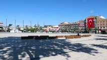 SAKARYA - Doğu Marmara ve Batı Karadeniz'de sokağa çıkma kısıtlamasına uyuluyor