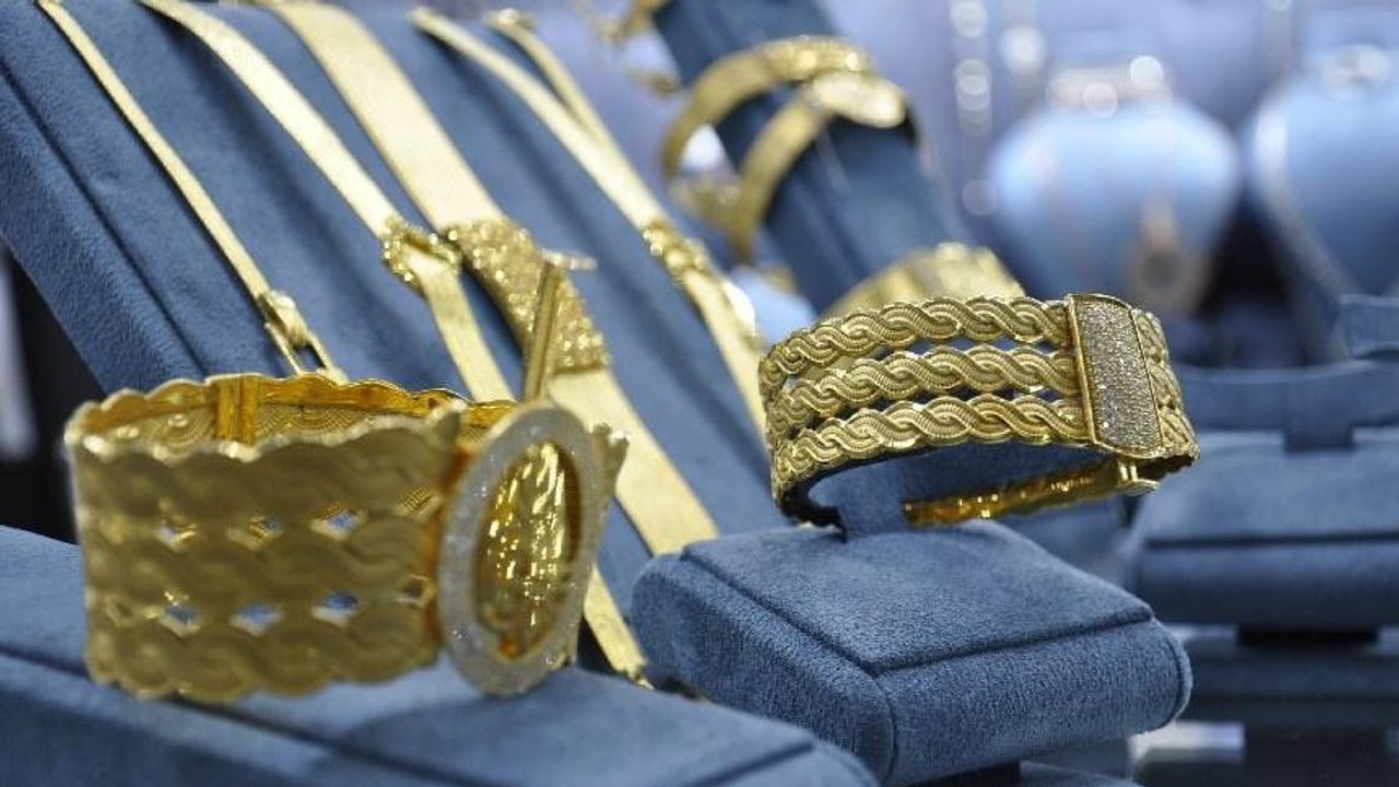 Vatandaş altın kaplama gümüşe yöneldi