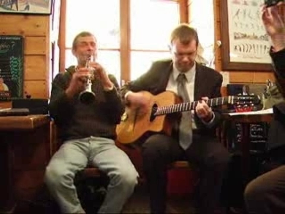 La moitié d'un double whisky