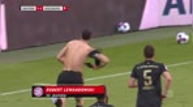 Lewandowski breaks Bundesliga goals record on day of Bayern farewells