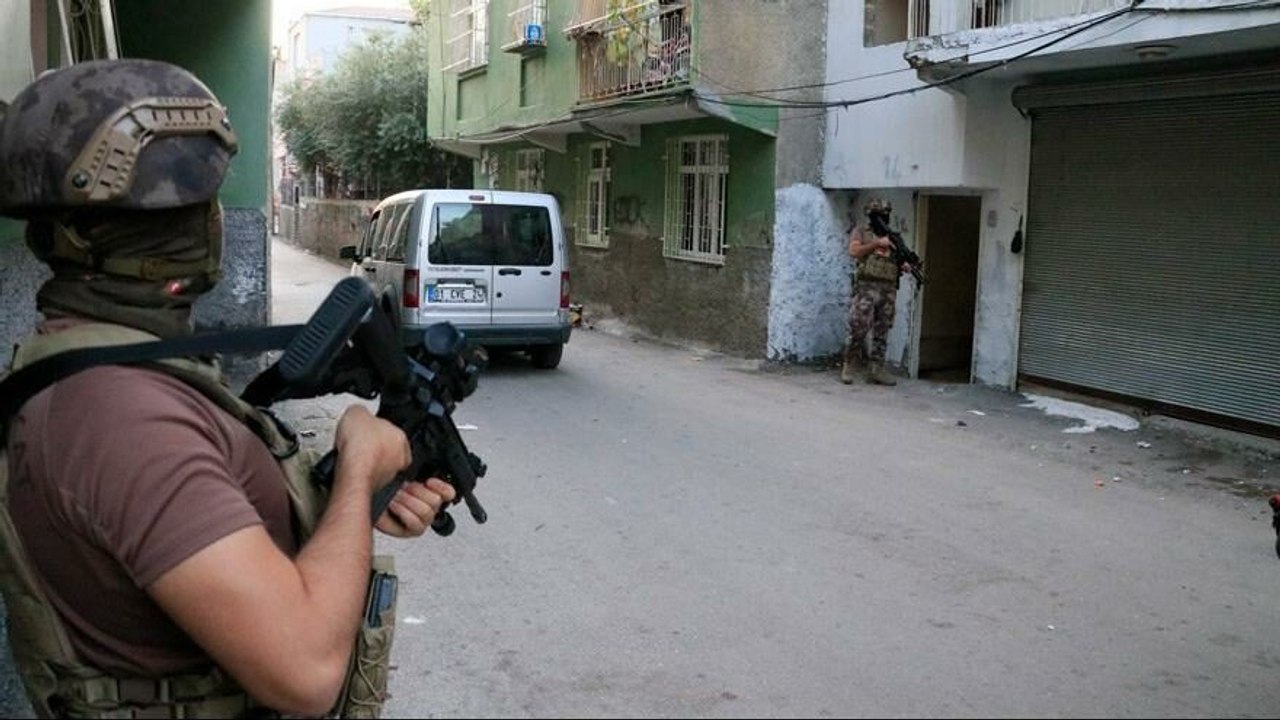 Adana merkezli 3 ilde PKK/KCK operasyonu