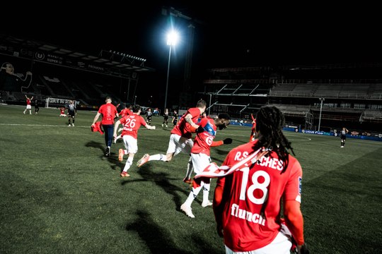 Le résumé de Angers-LOSC (1-2)