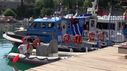 ANTALYA ACILI KIZIN FERYADI: BEN ANNEMİ İSTİYORUM