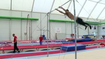 İZMİR - Şampiyon cimnastikçi Ferhat Arıcan, Tokyo hazırlıklarını anlattı