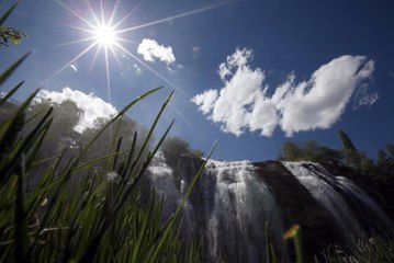 "Sakin kent" Uzundere, Kovid-19 salgınından bunalanlara adeta nefes aldırıyor