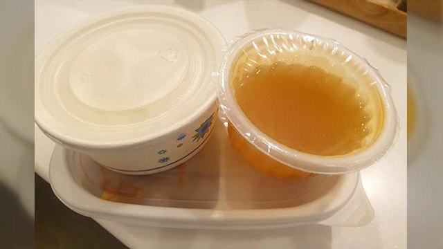 '콩나물 없는 콩나물 국'...울산 중학교의 부실 도시락 급식 / YTN