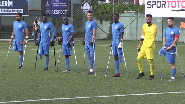 GAZİANTEP - EAFF Şampiyonlar Ligi şampiyonu Şahinbey Belediyespor'da büyük gurur yaşanıyor