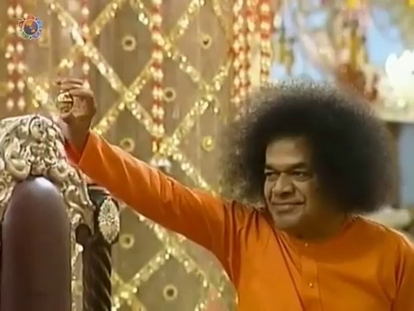 Bhagawan Sri Sathya Sai Baba Shivaratri Hiranyagarbha Lingam ...