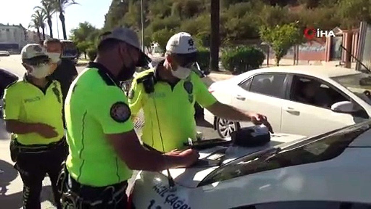 Kırmızı ışıkta geçtiği için ceza yiyen vatandaş: Aldığım maaş belli, haram olsun