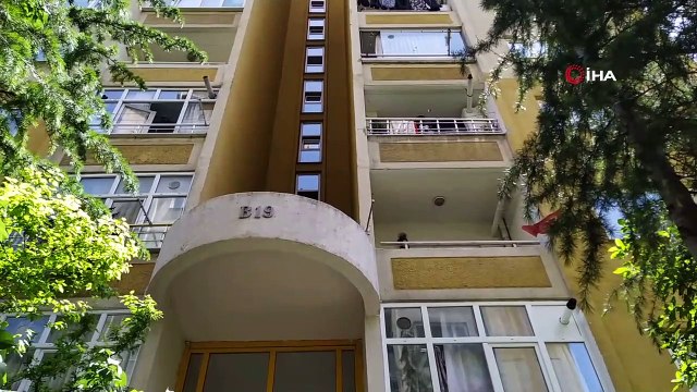 Küçükçekmece'de vahşet...Genç kadın annesini satırla öldürdü, kafasını keserek tencereye koydu