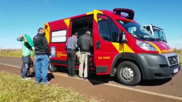 Veículo fica destruído após grave colisão que ocorreu na rodovia PR-486