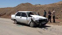 Kırıkkale'de trafik kazası, 1'i polis 3 kişi yaralandı