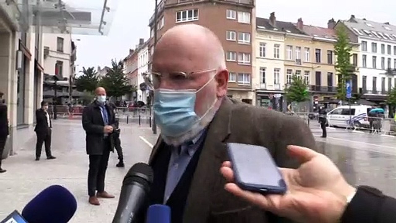 Bielorussia, Timmermans: "Sembra Guerra fredda, serve risposta forte UE"