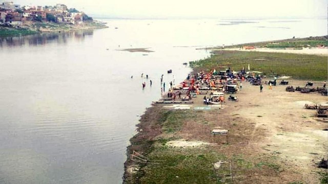 Mirzapur: Bodies being thrown in the Ganges, villagers panic