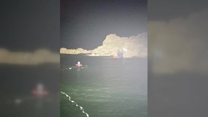 해경, 갯바위에 고립된 60대 남성 구조 / YTN