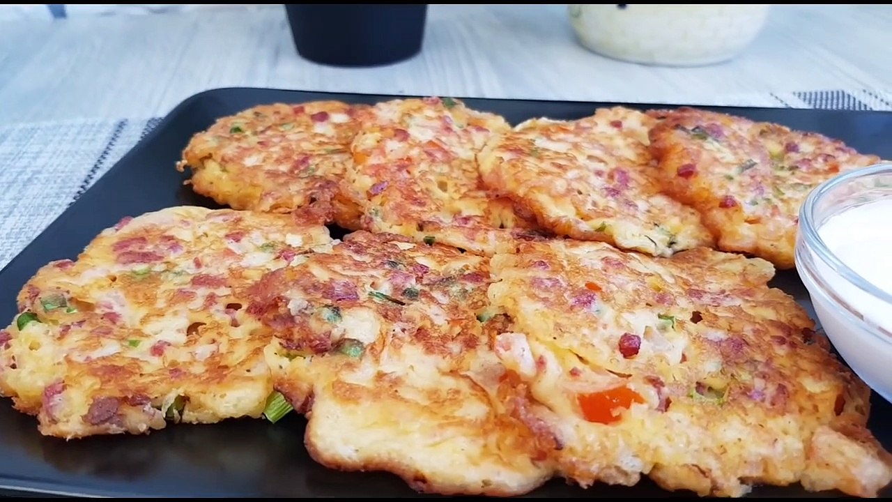 Минутка - колбасные котлеты с сыром