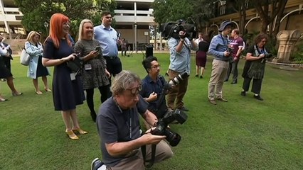 QLD Health continues to monitor MELB covid cases