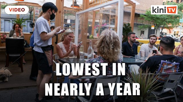 US reports lowest number of new Covid-19 cases in nearly a year