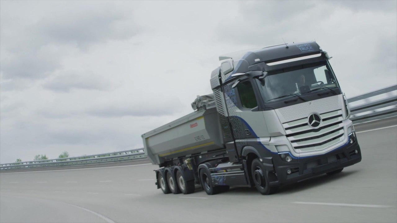 Daimler Trucks startet intensive Tests seines Brennstoffzellen-Lkw