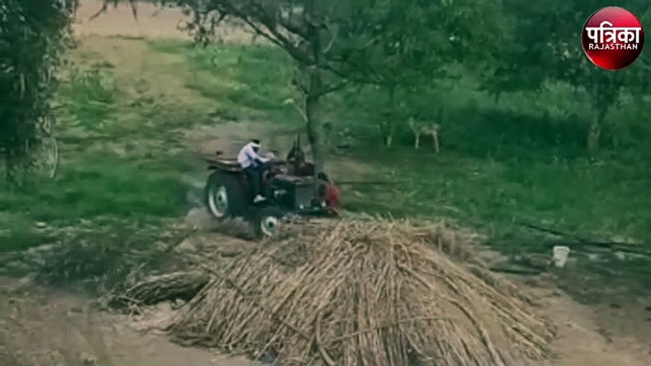 पत्नी को पेड़ से बांधकर पीटा तो पति ने आरोपियों पर चढ़ाया ट्रेक्टर