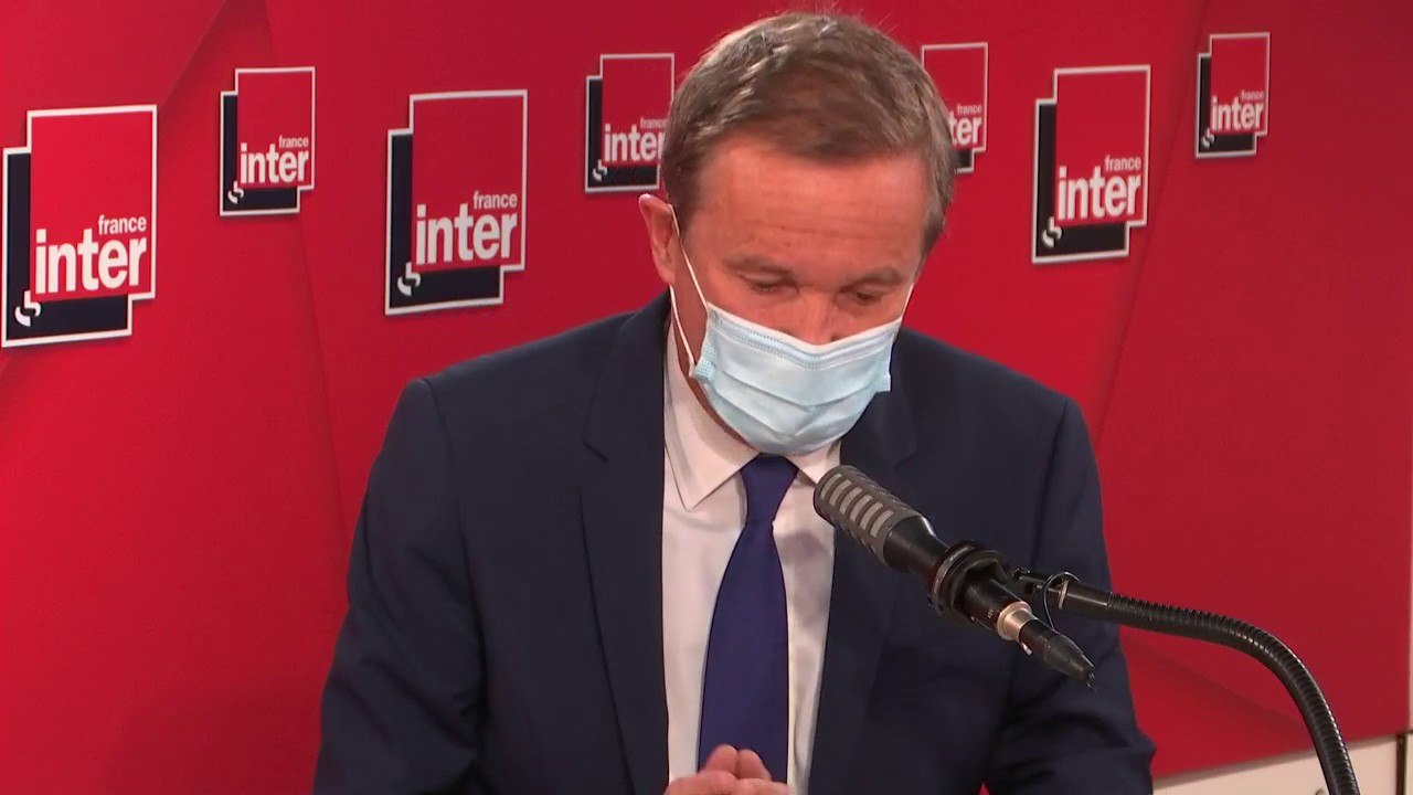 "Je pense que le tout-vaccin dans une phase expérimentale est prématuré" (Nicolas Dupont-Aignan)