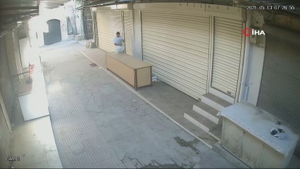 Önce kameraya sonra polise yakalandılar