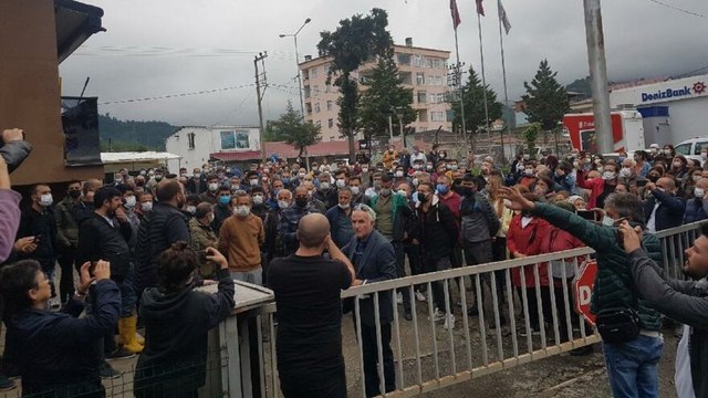 Çay üreticilerinin fiyat ve günlük kota isyanı