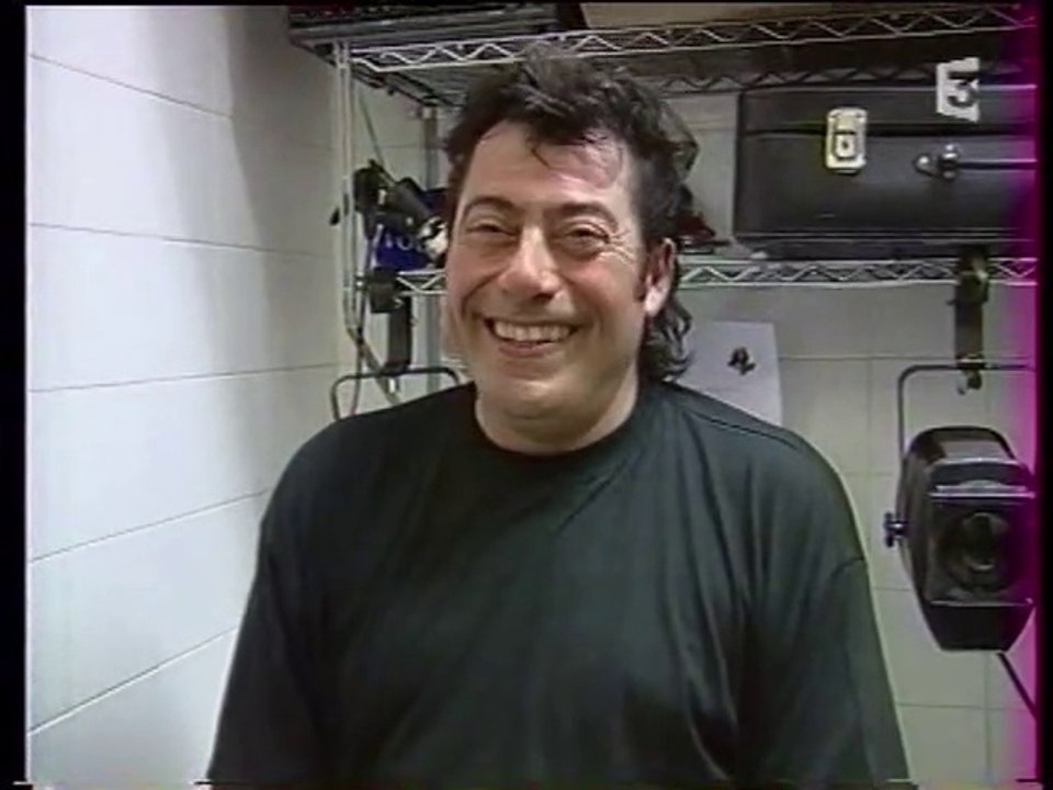 Bernard Pinet sur France 2 - Festival d'Avignon 2002