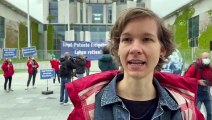 BERLİN - Almanya'da Merkel'in aşılarda fikri mülkiyet haklarının kaldırılmasına karşı tutumu protesto edildi