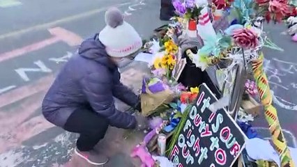 Un anno fa moriva George Floyd, in tutti gli USA cerimonie di commemorazione
