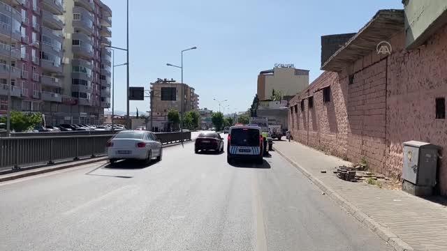 KAHRAMANMARAŞ - Polisin dur ihtarına uymayan 3 şüpheli kovalamaca sonucu yakalandı