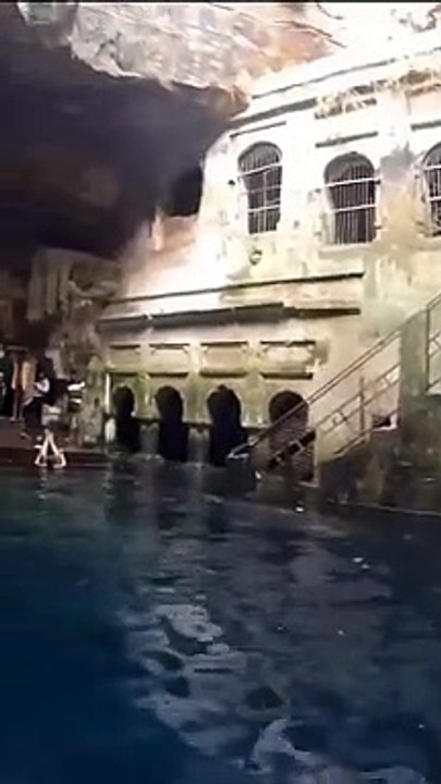 Amazing sight under water