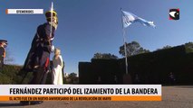 Fernández participó del izamiento de la bandera