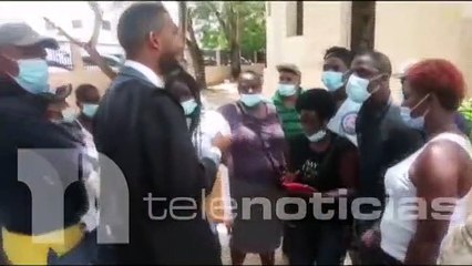 #Telenoticias / Imponen un mes de prisión preventiva contra dueño de metalera que operaba de manera ilegal en La Romana / 25 de mayo 2021