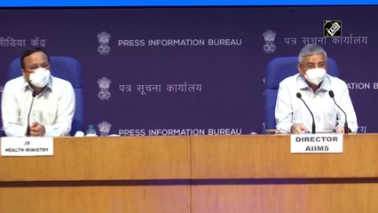 कोई संकेत नहीं है कि COVID की तीसरी लहर बच्चों को प्रभावित करेगी: एम्स दिल्ली निदेशक