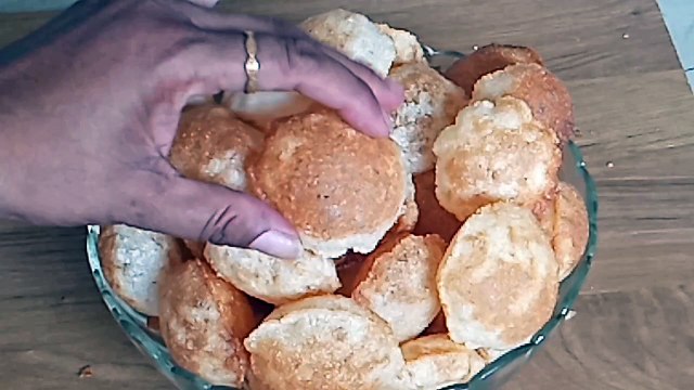 सूजी और गेहूं के आटे से पानी पूरी की पूरी बनाने की रेसिपी/GOLGAPPE KI RECIPE/ puri for pani puri