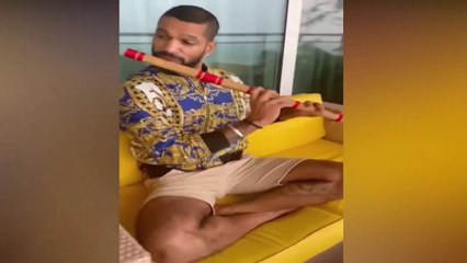 शिखर धवन ने बाँसुरी से जीता लाखों लोगों का दिल, देखें वीडियो