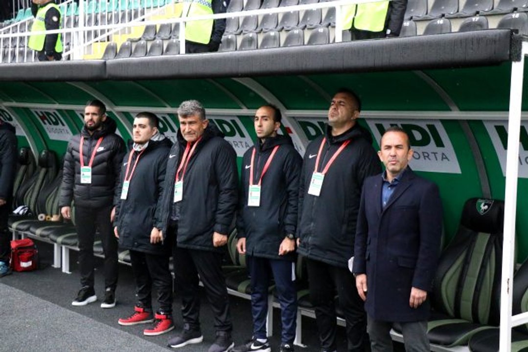 Yukatel Denizlispor, Mehmet Özdilek ile yollarını ayırdı