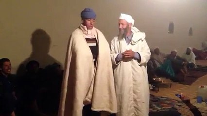 الاب و إبنه في معركة إنه الشعر الامازيغي إزلان إغودان