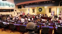 Presidente de Congreso salvadoreño denuncia 