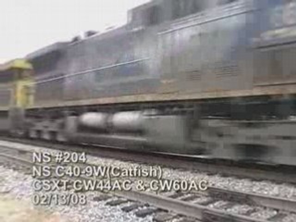 NS #204 with 2 CSX Units