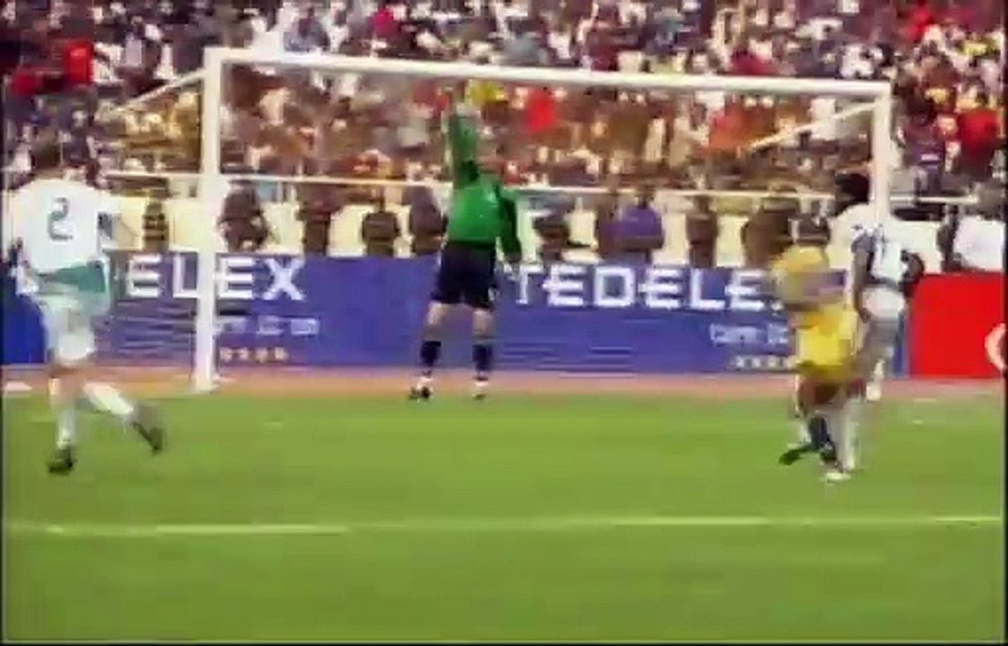 SOUVENIR : QUAND BISCOTTE MBALA PIEDS DE JESUS  EXPLOSÉ LE STADE DE MARTYRS | SUIVEZ