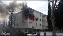 İstanbul-bakırköy'de 3 katlı apartmanın 2. katında yangın