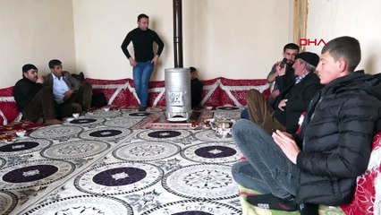 İnşaatta söylediği şarkısı tıklama rekoru kıran Murat Akbaşlı: Sanatçı olmak isterim