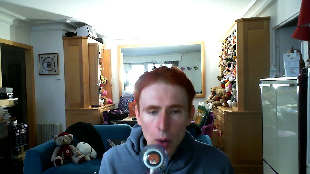 Wiwi égratigne "rien qu'une pute" de Jean Claude Vannier