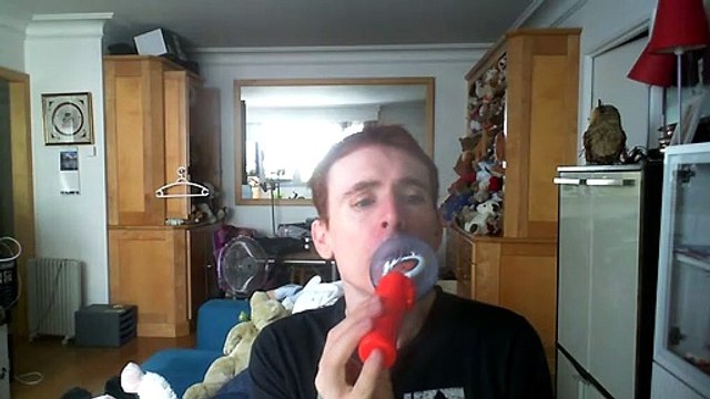 Wiwi égratigne sérénade au vent du soir de Léo Marjane