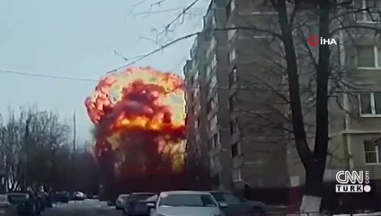 Trafo bomba gibi patladı