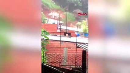 Brezilya'da kayan toprak evleri böyle yuttu