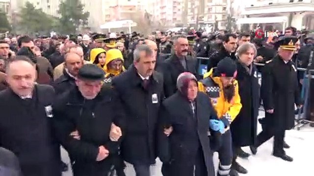İdlib şehidi Piyade Uzman Onbaşı Davut Özcan son yolculuğuna uğurlanıyor